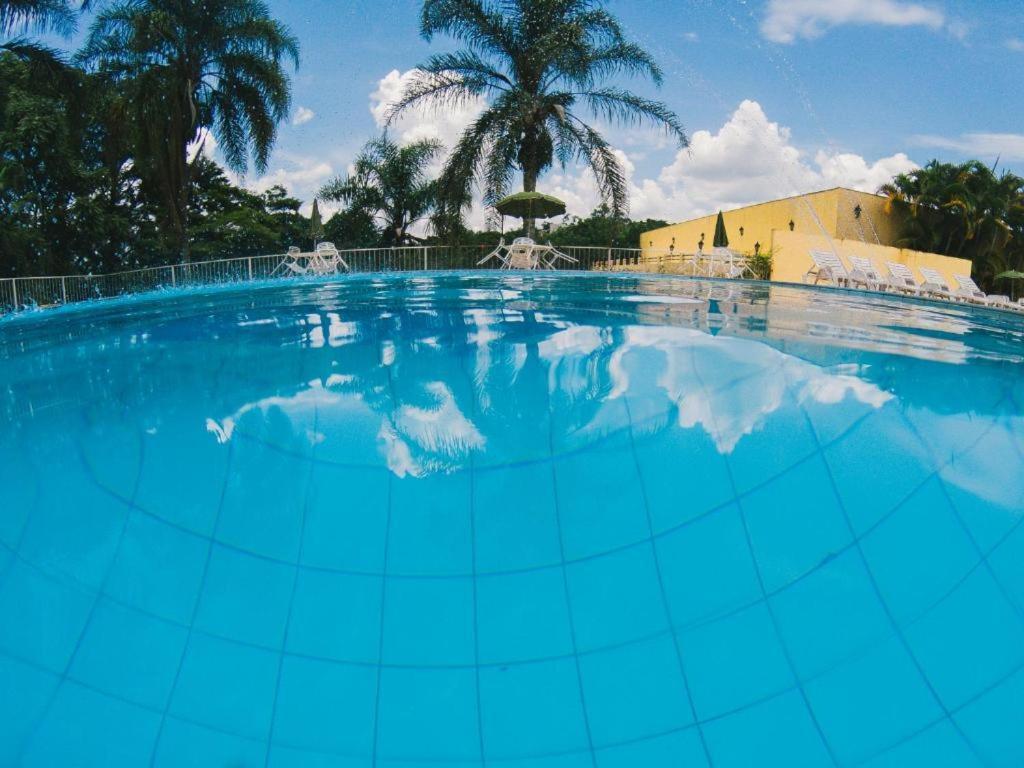 Paradies Hotel Express Jarinu Bagian luar foto