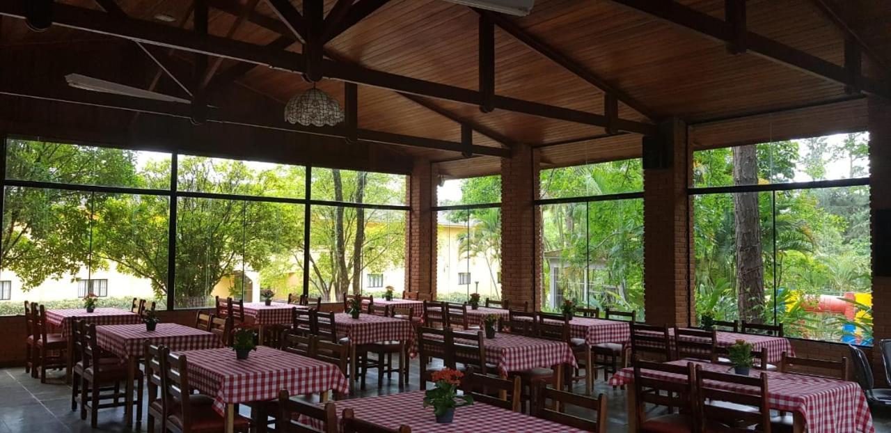 Paradies Hotel Express Jarinu Bagian luar foto